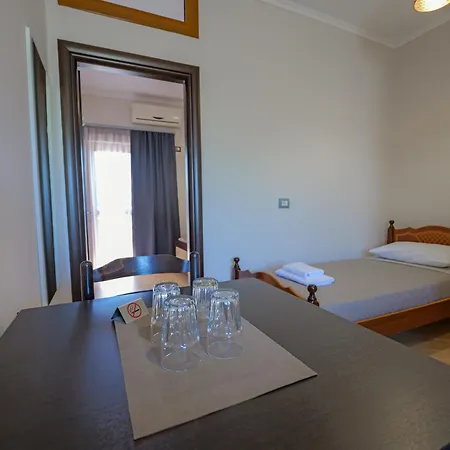 Hotel Deja Vu Ksamil Room photo