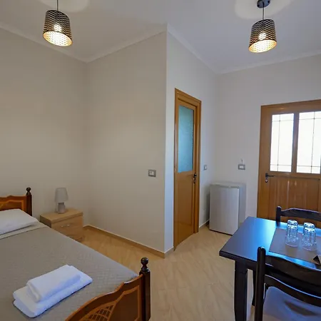 Hotel Deja Vu Ksamil Room photo
