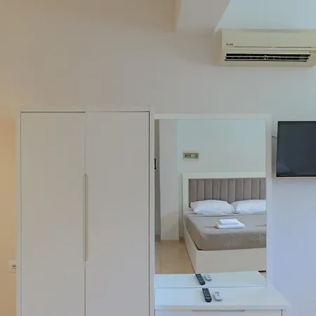 Hotel Deja Vu Ksamil Room photo