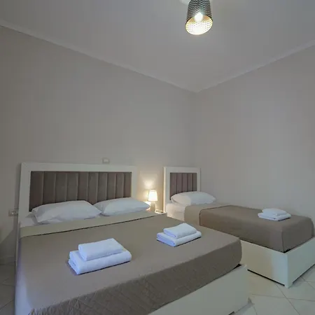 Hotel Deja Vu Ksamil Room photo