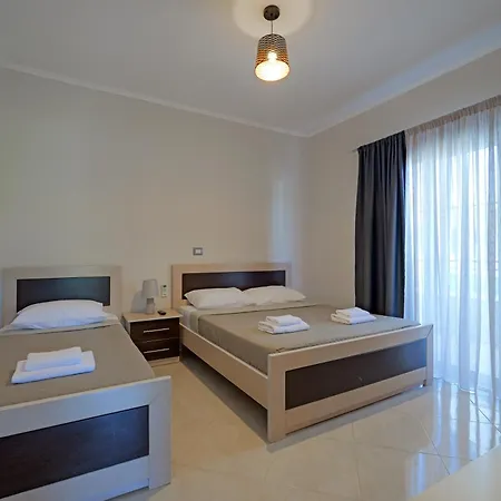 Hotel Deja Vu Ksamil Room photo