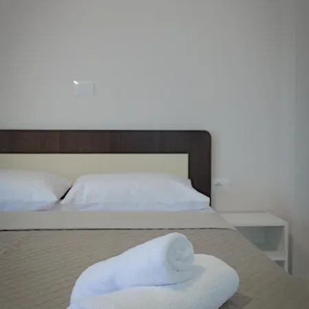 Hotel Deja Vu Ksamil Room photo
